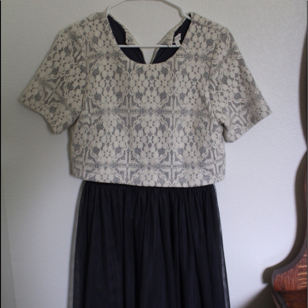 Anthropologie lace and tulle dress